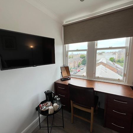 Cosy Double Room City Centre เอดินบะระ ภายนอก รูปภาพ